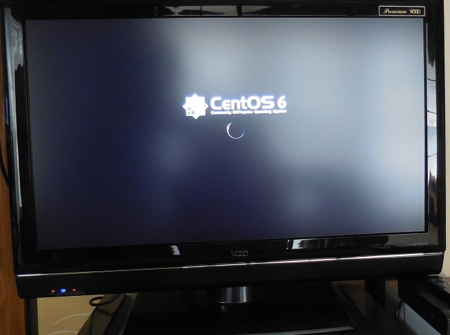 デジタルテレビの CentOS6 起動画面